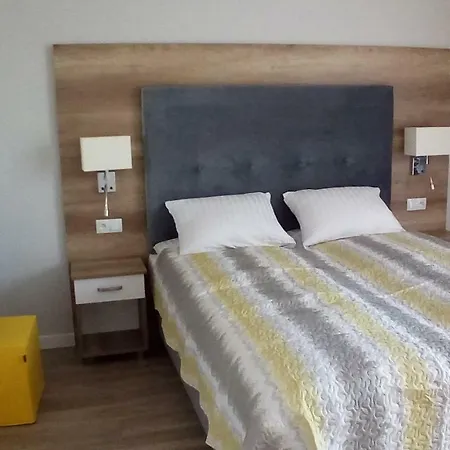 Bumerang * 尤斯托尼莫斯基